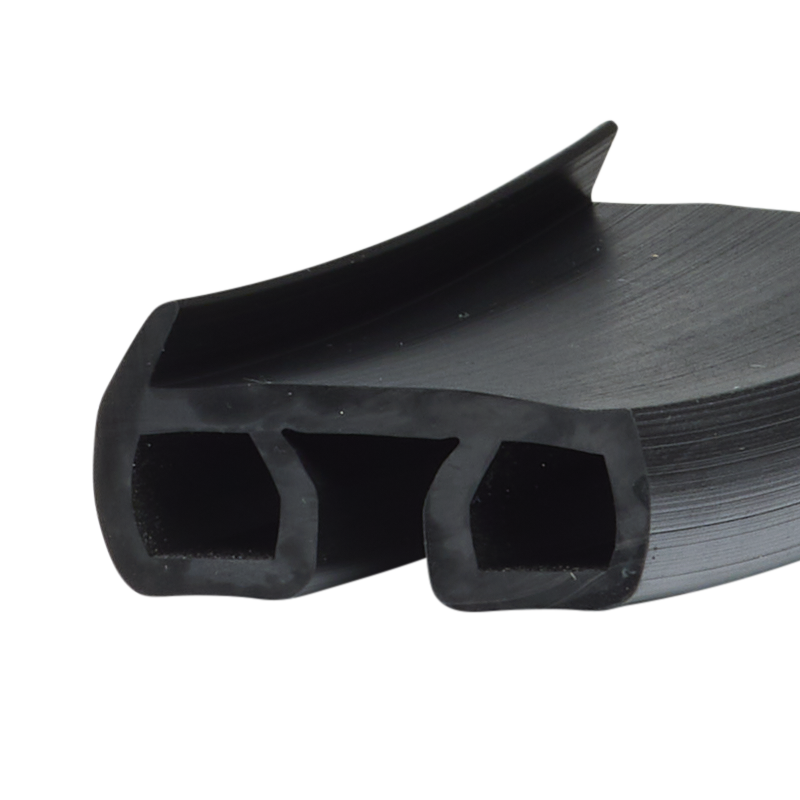 PVC-TÖRMÄYSLISTA T-156 P, MUSTA